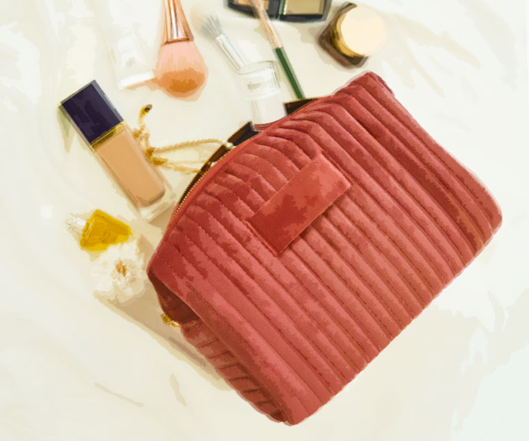 33 Five-Star Luxury Gifts For Women Who Enjoys The Finer Things In Life