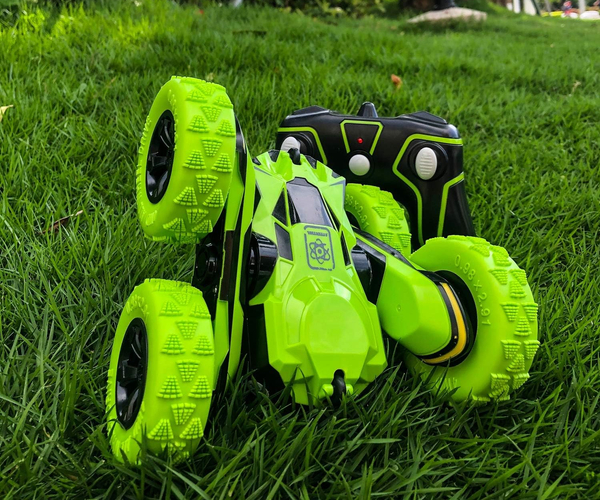 360-Flip RC Car