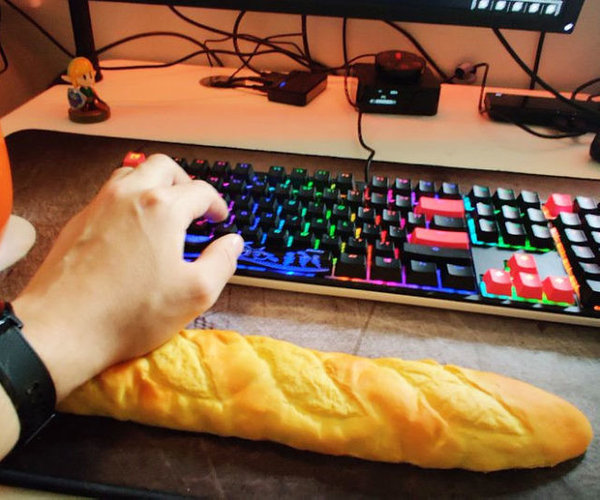 Baguette Wrist Rest