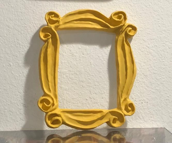 Friends Peephole Frame