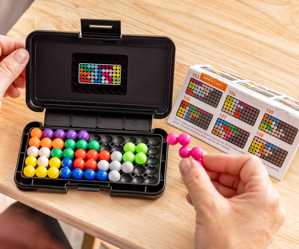 Kanoodle Brain Twisting Game