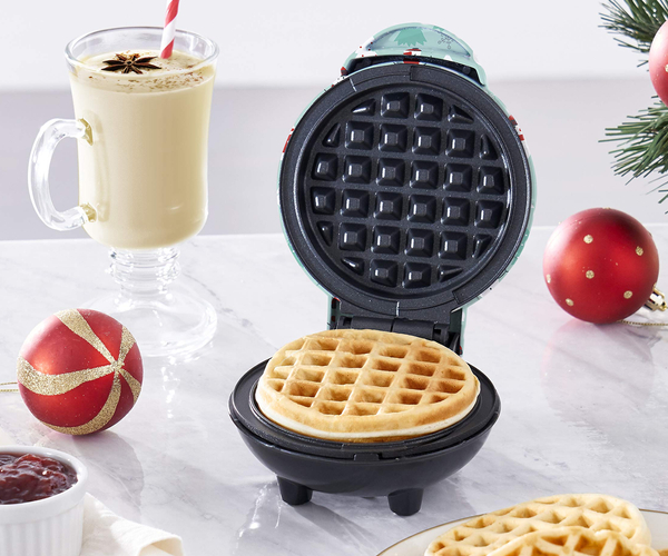 DASH Mini Waffle Maker