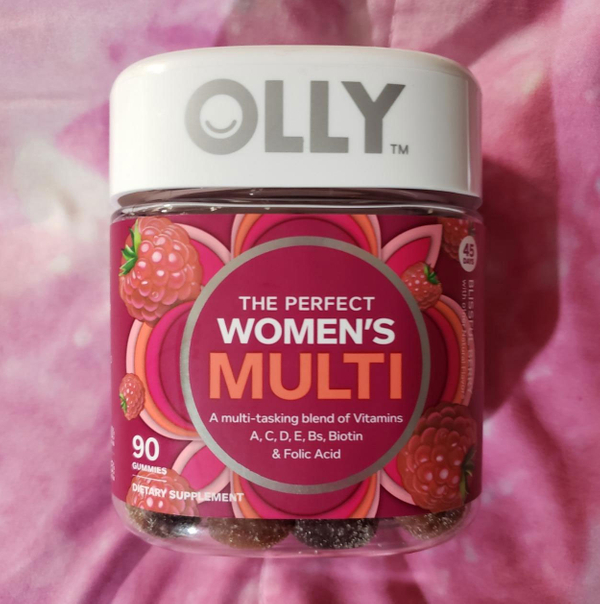 OLLY Women's Gummy Multivamins