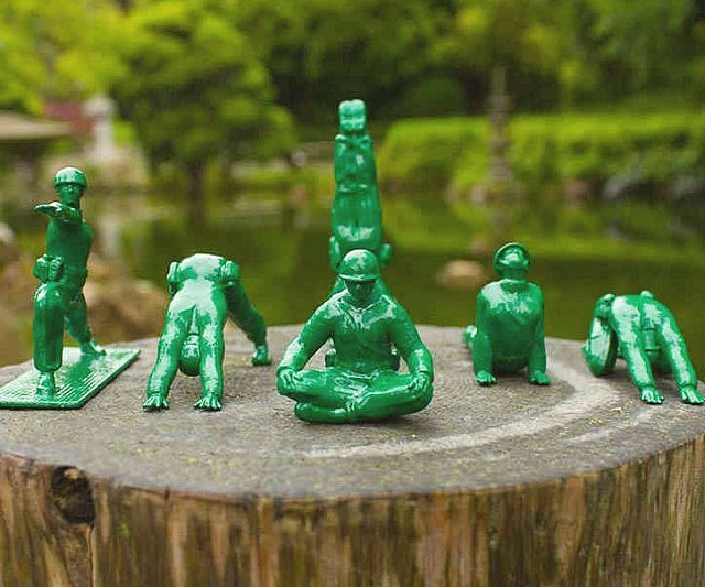 Yoga Pose Green Army Men Toys