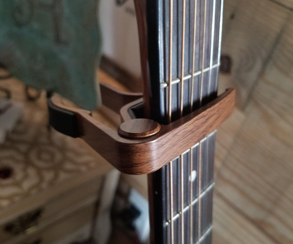 Wingo Guitar Capo