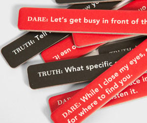 Sexy Truth-Or-Dare Pick A Stick Game