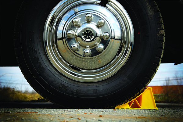 Camco Wheel Chock