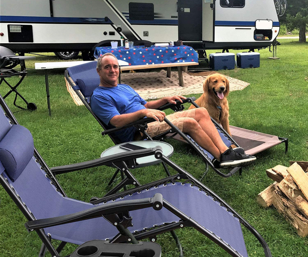 Zero Gravity Lounge Chairs