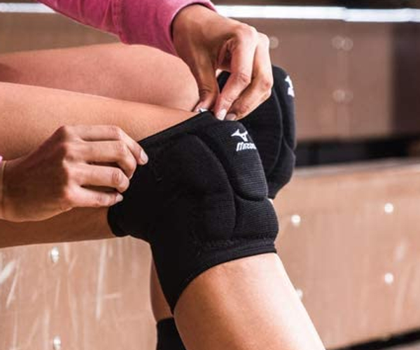 Mizuno LR6 Volleyball Kneepad