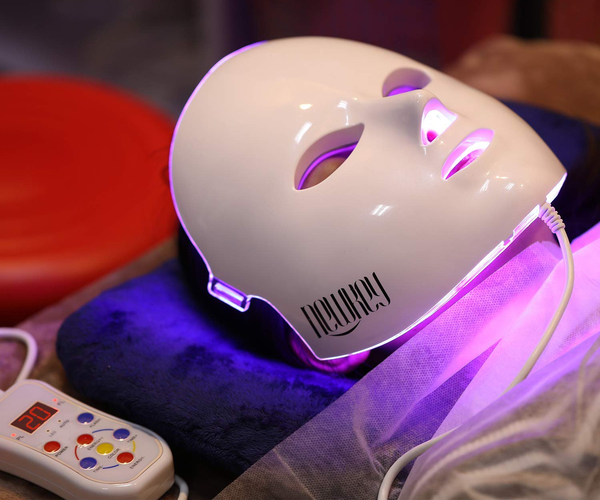 LED Light Therapy Mask