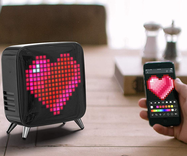 Bluetooth Speaker with Customizable LED