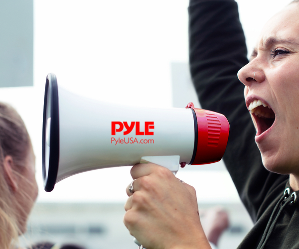 Bullhorn Voice Amplifier