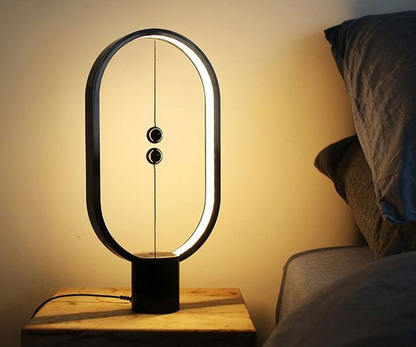 Mid-Air Magnetic Balance Lamp