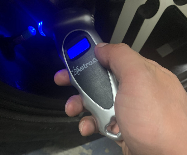 Electric Tire Pressure Gauge