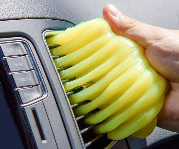 Magic Dust Removing Putty