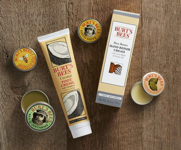 Burt's Bees Classic Gift Tin