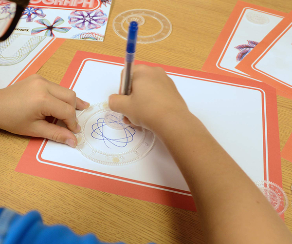 Spirograph Drawing Toy