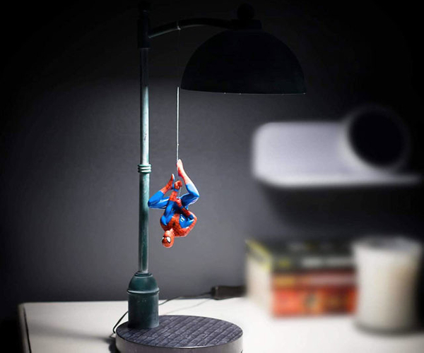 Spider-Man Streetlight Lamp