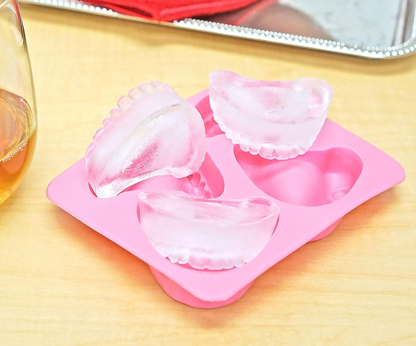 Denture Shaped Ice Tray
