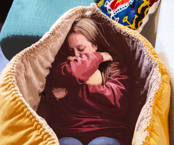 27 Introvert-Approved Gifts For Homebodies That'll Turn Their Home Into A Serene Sanctuary