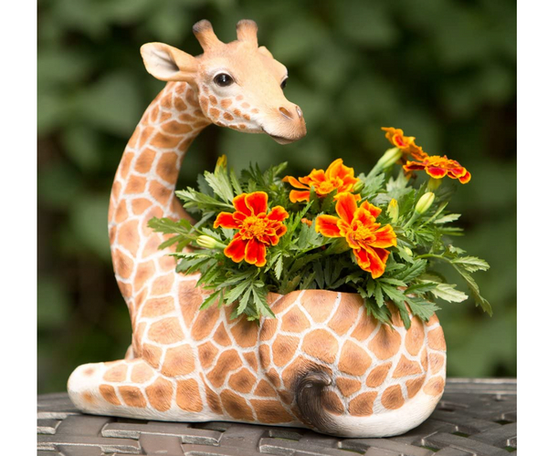 Giraffe Planter Urn