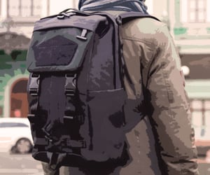27 Expertly-Chosen Travel Gifts For Men Recommended By Experienced Globetrotters