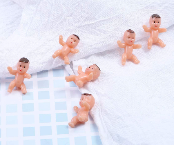 120 Mini Plastic Babies