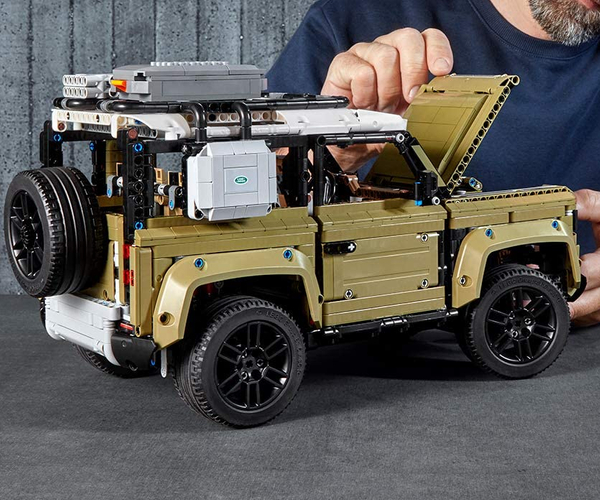 Lego Land Rover Defender