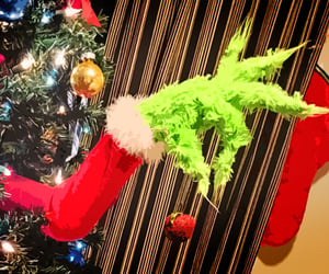 37 Extremely Funny Christmas Decorations That'll Deck Your Halls With LOLs