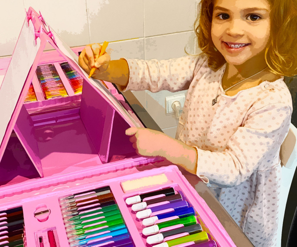 35 Fun & Creative Art Gifts For Kids That Are Screen-Free And Imagination Inspiring