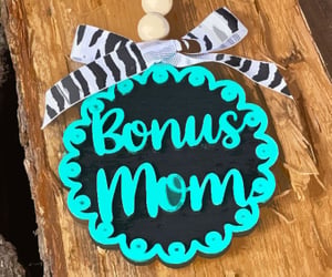 23 Sweet Gifts For Your Stepmom Guaranteed To Warm Your Bonus Mom's Heart