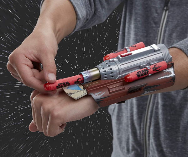 NERF Mandalorian Rocket Gauntlet