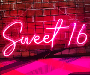 The Ultimate List Of Sweet 16 Gifts For Girls That She'll Never Admit She's Totally In Love With