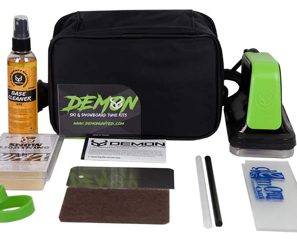 Demon United Snowboard Wax Kit with Iron