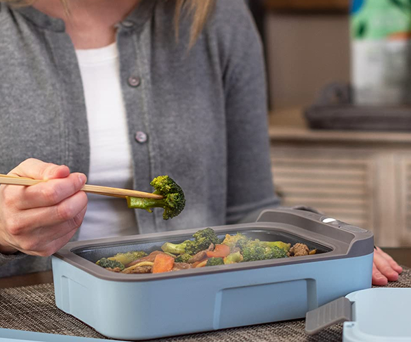 Self-Heating Lunchbox