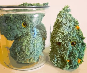 27 Dank Smoking Accessories That Any Self-Respecting Stoner Needs In Their Life