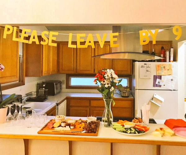 Please Leave By 9 Banner