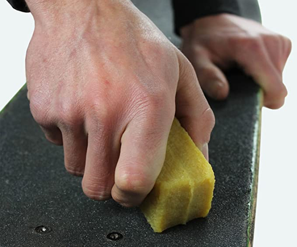 Skateboard Grip Tape Enhancer