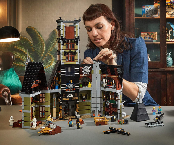 Lego Haunted House