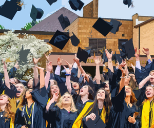 35 Stupendous Graduation Gifts That Are At The Top Of Their Class