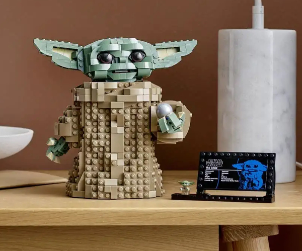 Baby Yoda Lego Set