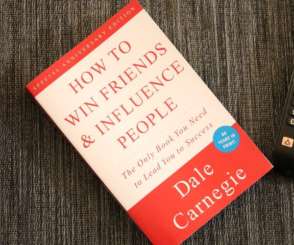 How To Win Friends & Influence People Book
