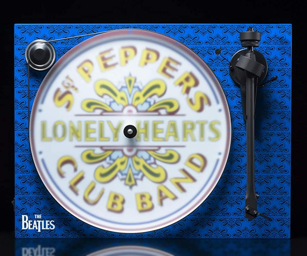 Pro-Ject Essential III Beatles Turntable
