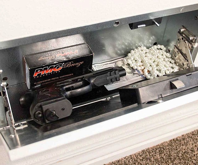 Air Vent Hidden Safe