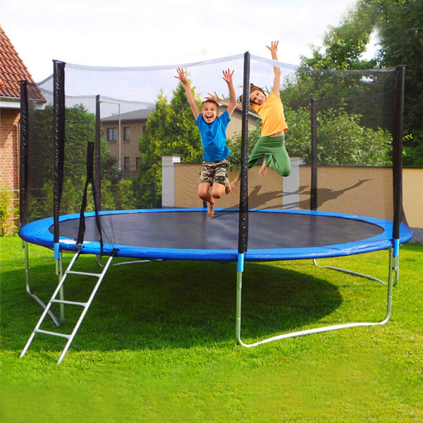 Trampoline With Enclosure Net