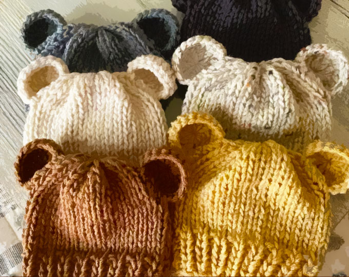 23 Stork-Approved Gender Neutral Baby Gifts Perfect For All Newborns