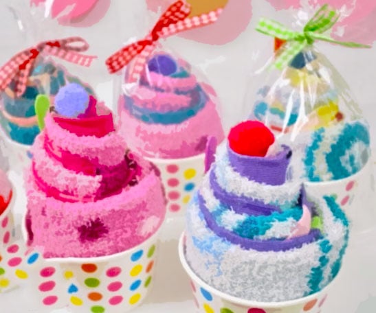 39 Crazy Cool Party Favors For Kids That Are Perfect For Any Goody Bag