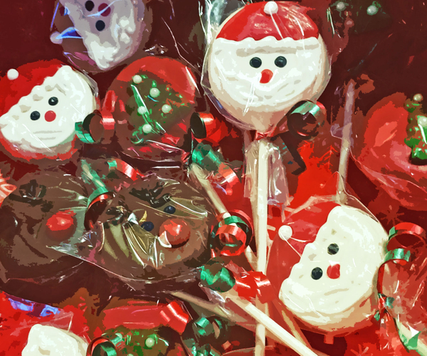 26 Spirited Christmas Party Favors That Are Perfect For Anyone On Your Nice List