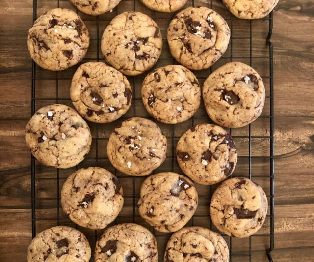 100 Cookies Baking Book