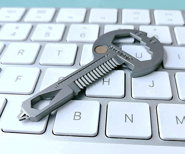 15-In-1 Screwpop Toolkey